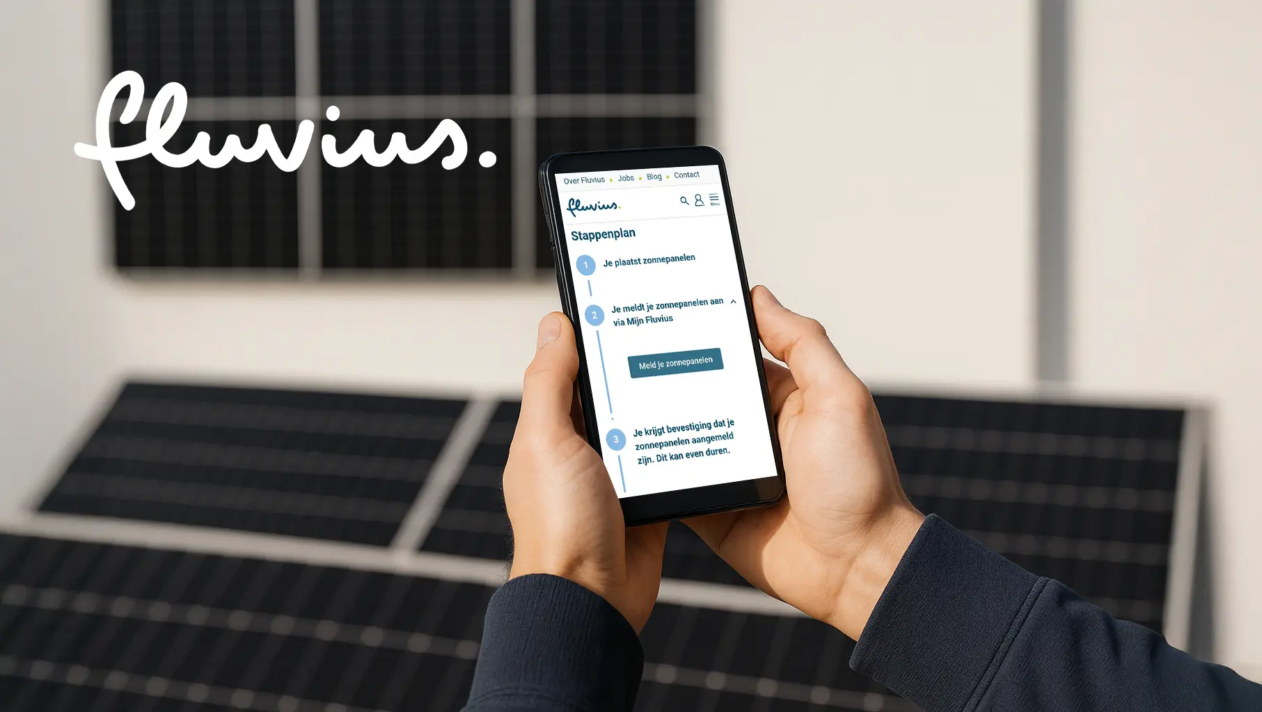Fluvius app gebruikt voor monitoring van plug and play zonnepanelen – slimme controle van zonne-energieproductie.